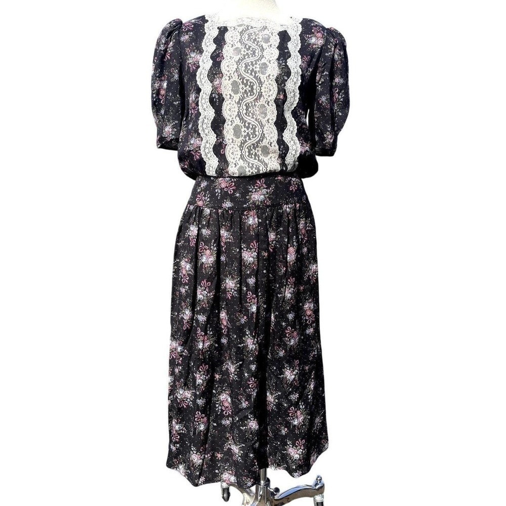 Vintage GUNNE SAX‎ (13) Dress Black Floral Puff Sleeve Cottage Lace Trad Whimsi - Picture 3 of 9